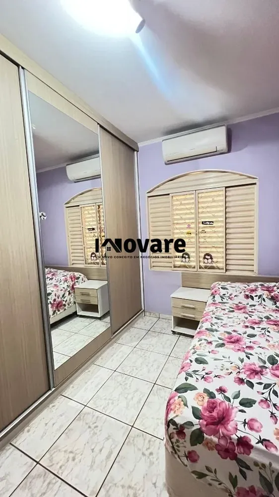 Casa, 3 quartos, 211 m² - Foto 2