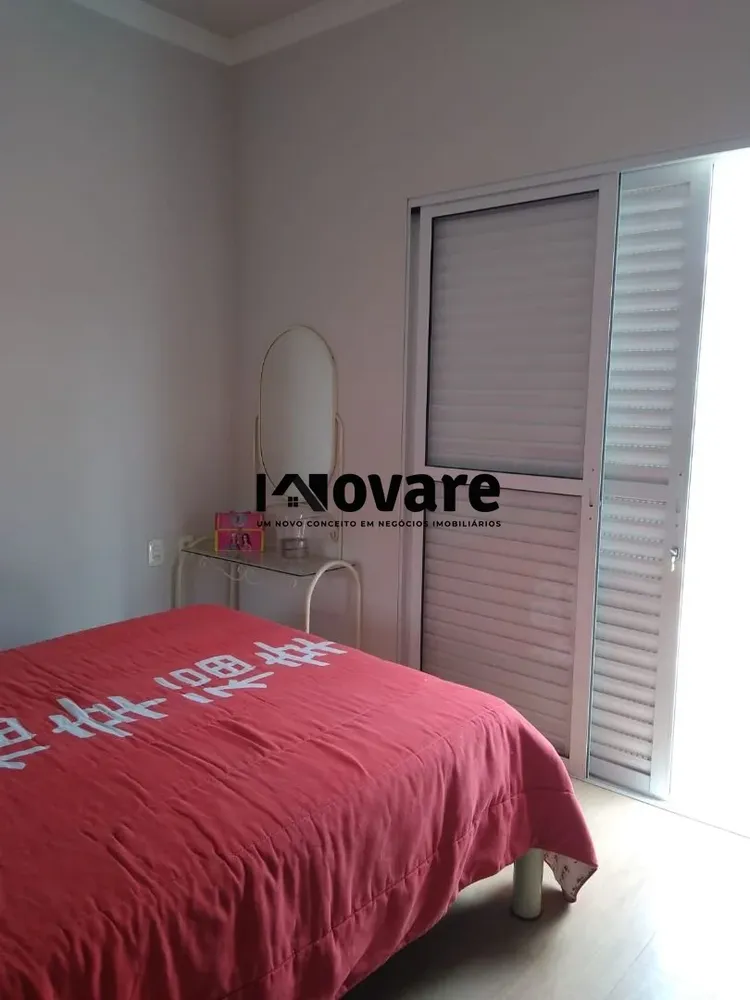 Casa, 4 quartos, 237 m² - Foto 3