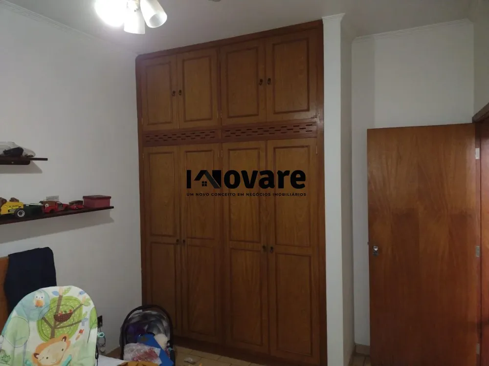 Casa, 4 quartos, 263 m² - Foto 2