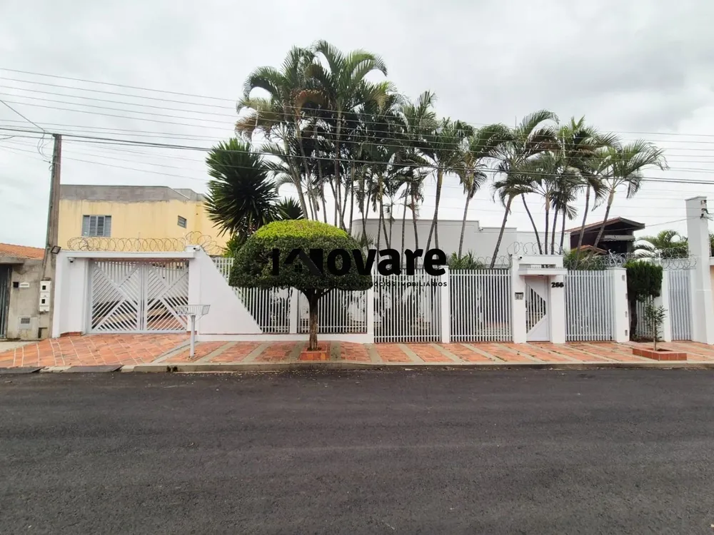 Casa, 3 quartos, 300 m² - Foto 1