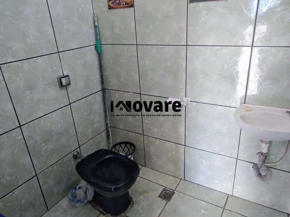 Casa, 3 quartos, 200 m² - Foto 1