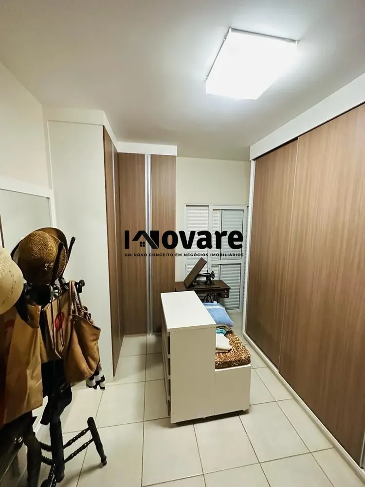 Casa, 3 quartos, 1695 m² - Foto 2