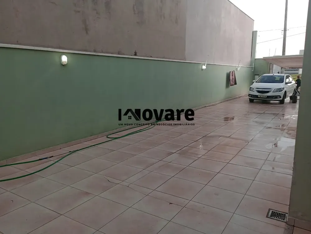 Casa, 3 quartos, 220 m² - Foto 1