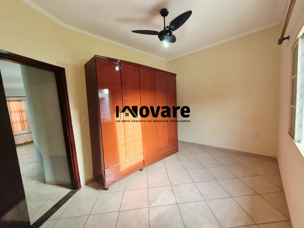 Casa, 3 quartos, 200 m² - Foto 2