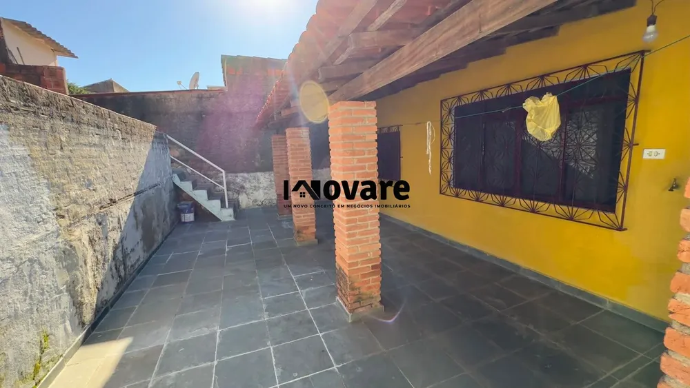 Casa, 3 quartos, 235 m² - Foto 3