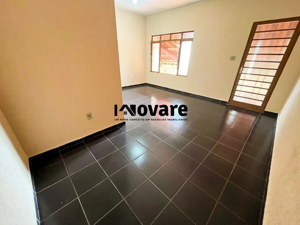 Casa, 3 quartos, 194 m² - Foto 3