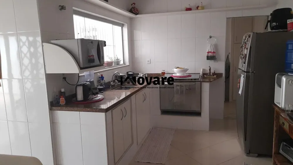 Casa, 4 quartos, 295 m² - Foto 3