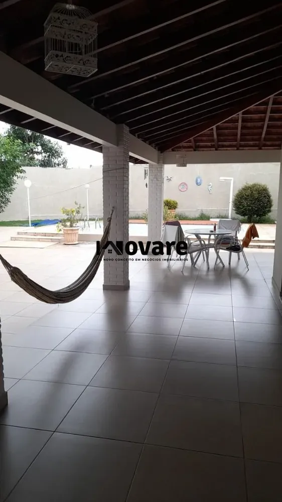 Casa, 4 quartos, 295 m² - Foto 1