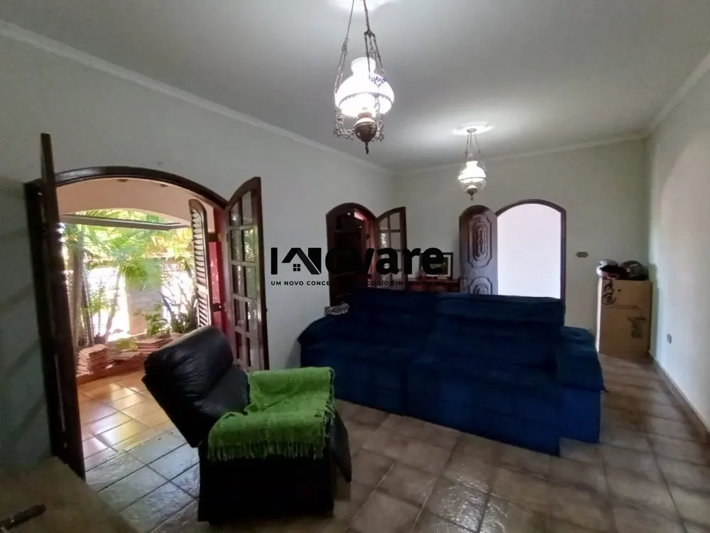 Casa, 3 quartos, 200 m² - Foto 4