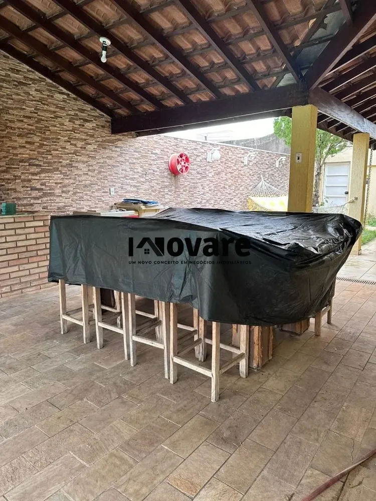 Casa, 5 quartos, 228 m² - Foto 4