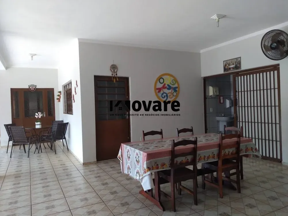 Sítio, 4 quartos, 560 m² - Foto 2
