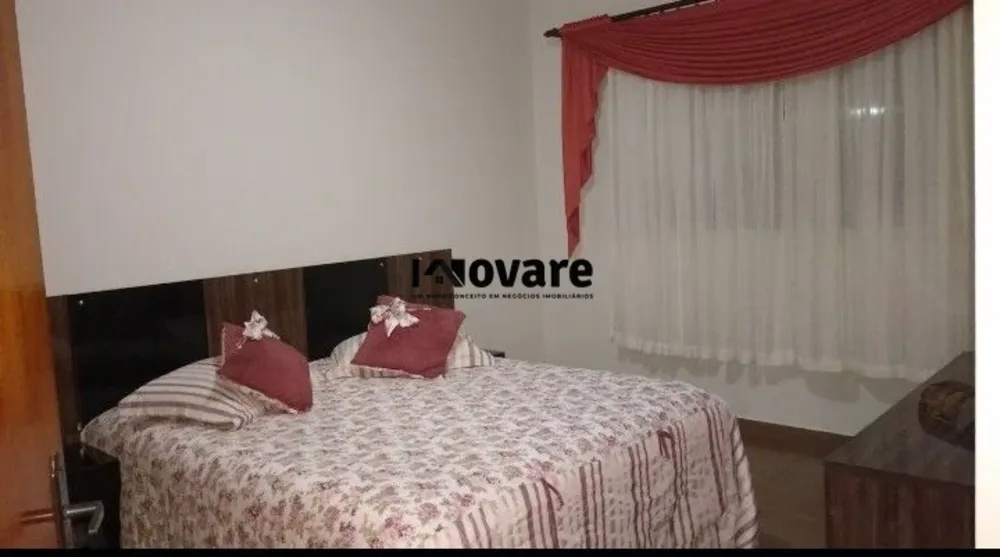 Sítio, 4 quartos, 560 m² - Foto 1