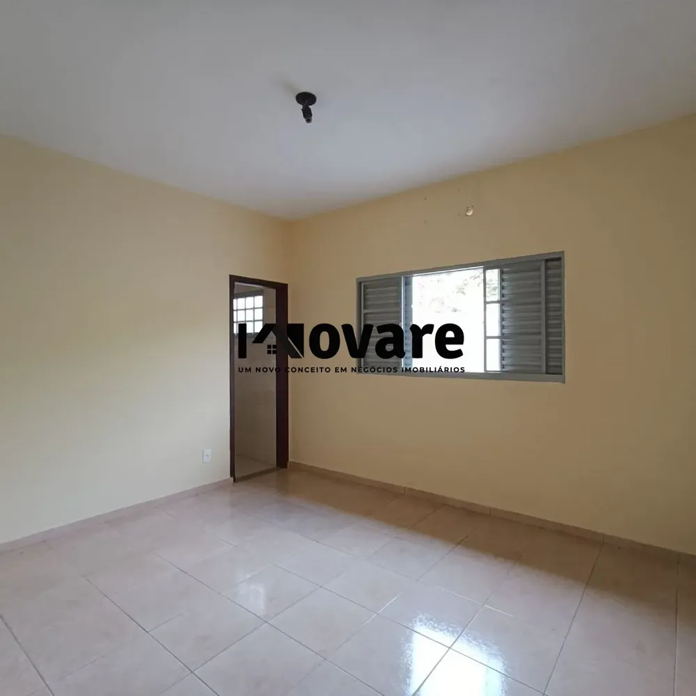 Casa, 3 quartos, 200 m² - Foto 2