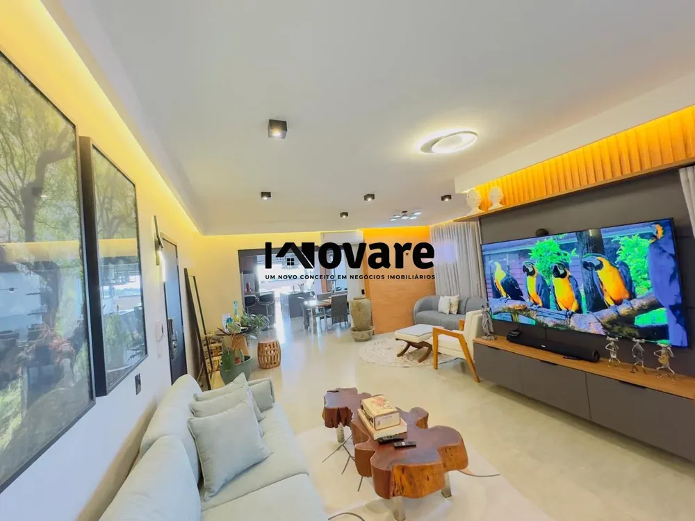 Apartamento, 4 quartos, 220 m² - Foto 1