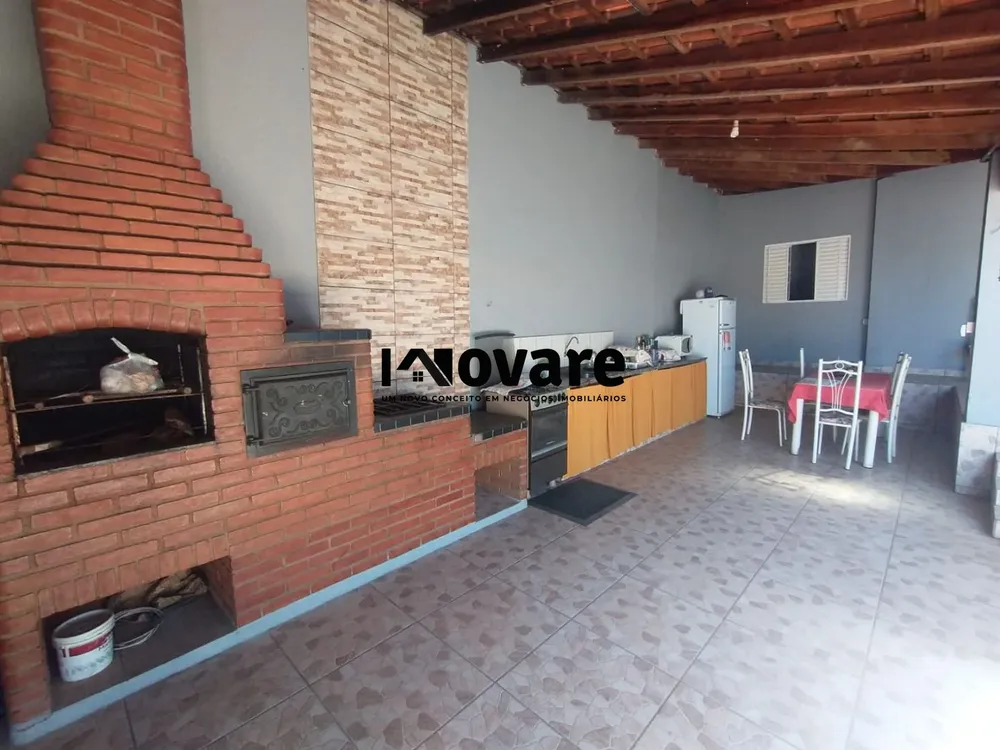Casa, 2 quartos, 175 m² - Foto 1