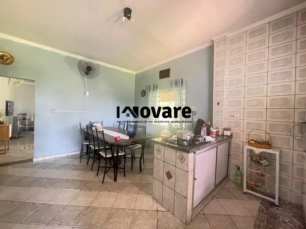 Sítio, 4 quartos, 2000 m² - Foto 2