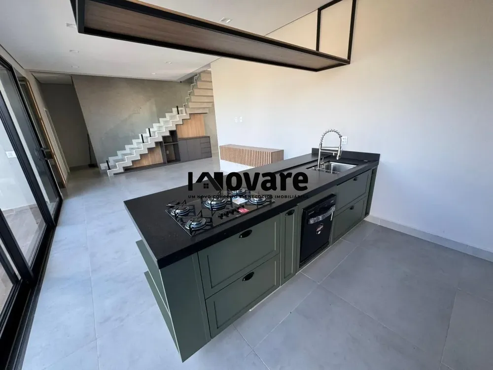 Casa, 3 quartos, 210 m² - Foto 1
