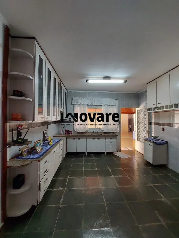 Casa, 3 quartos, 185 m² - Foto 2