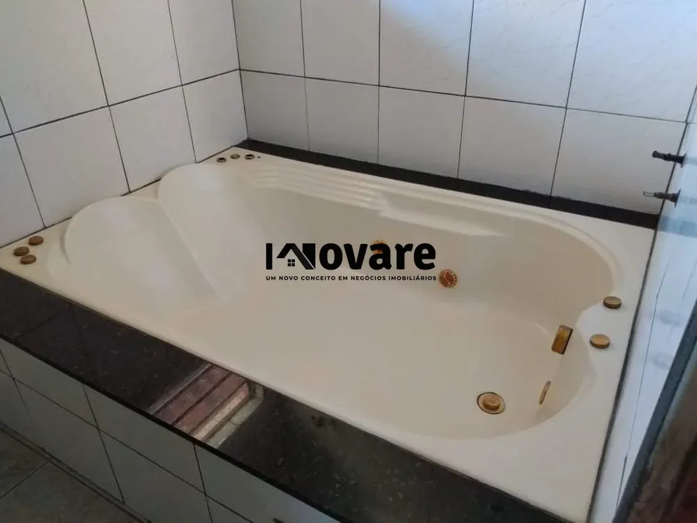 Casa, 3 quartos, 200 m² - Foto 1