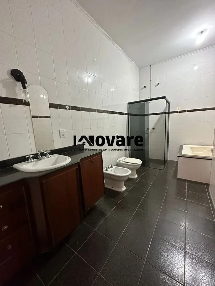 Casa, 4 quartos, 217 m² - Foto 2