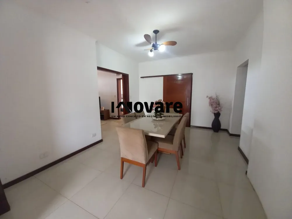 Casa, 4 quartos, 380 m² - Foto 1
