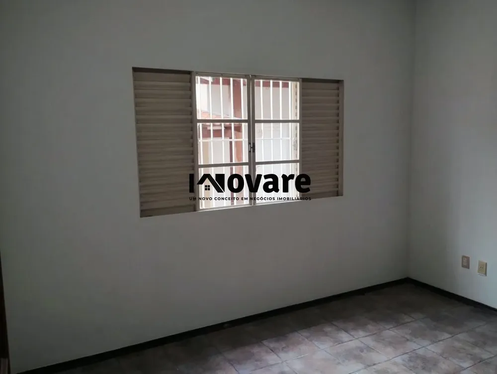 Casa, 3 quartos, 142 m² - Foto 2