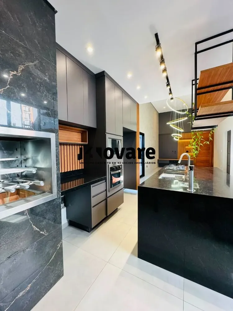 Casa, 3 quartos, 131 m² - Foto 2