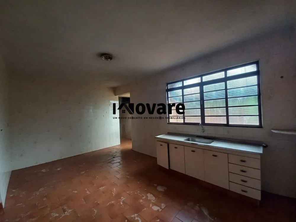 Casa, 3 quartos, 200 m² - Foto 3