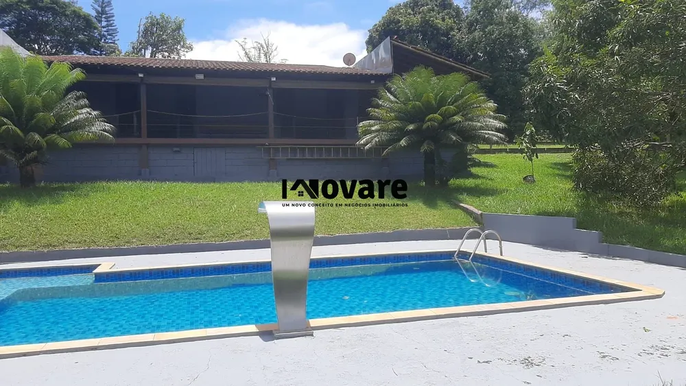Sítio, 4 quartos, 302 m² - Foto 1