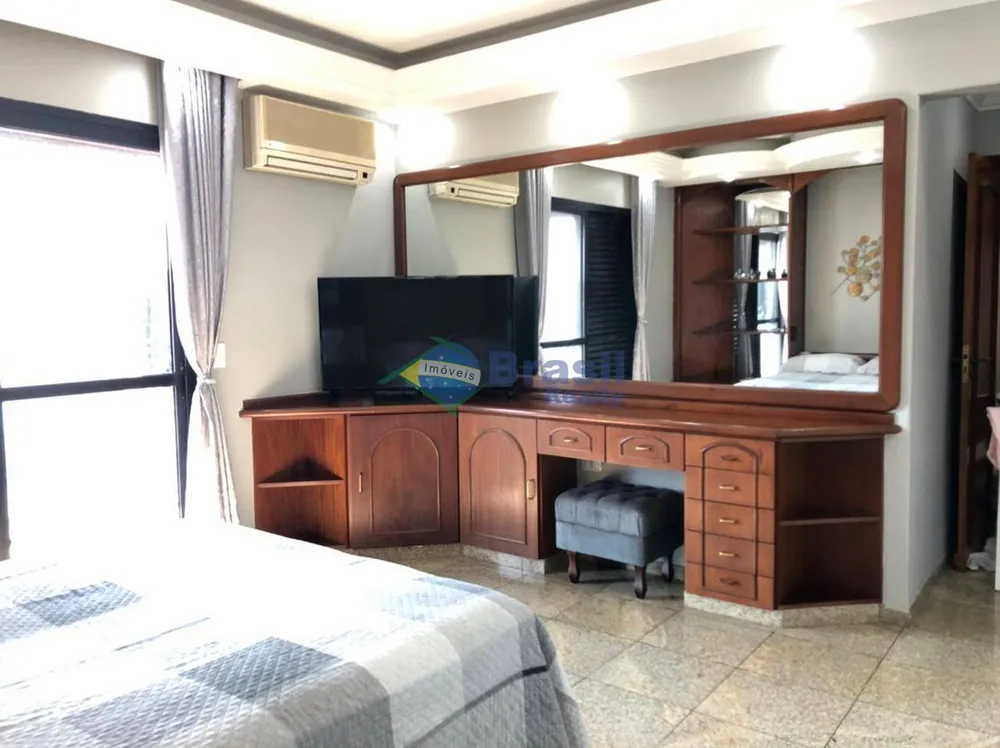 Apartamento, 4 quartos, 228 m² - Foto 1