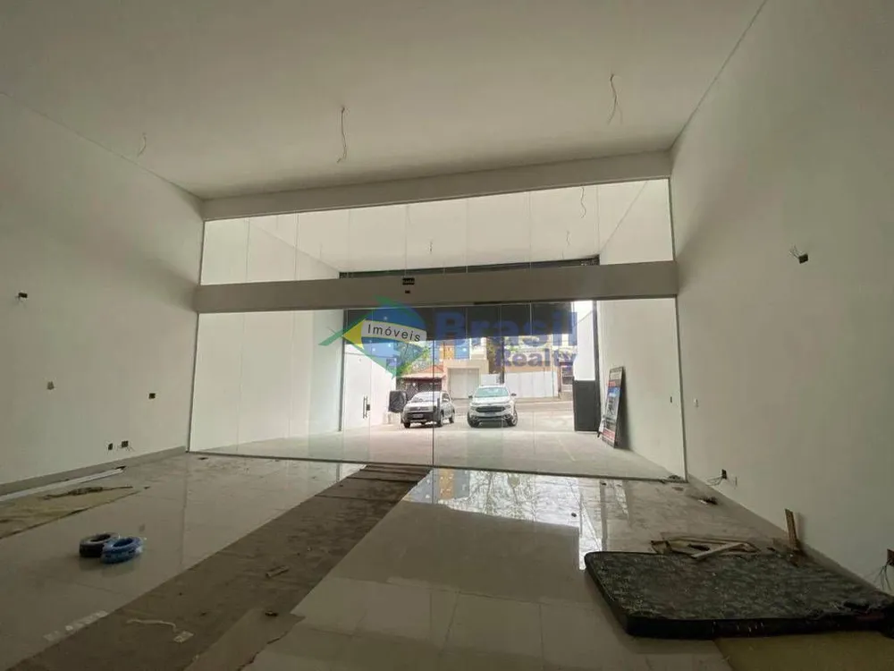 Loja-Salão, 270 m² - Foto 1