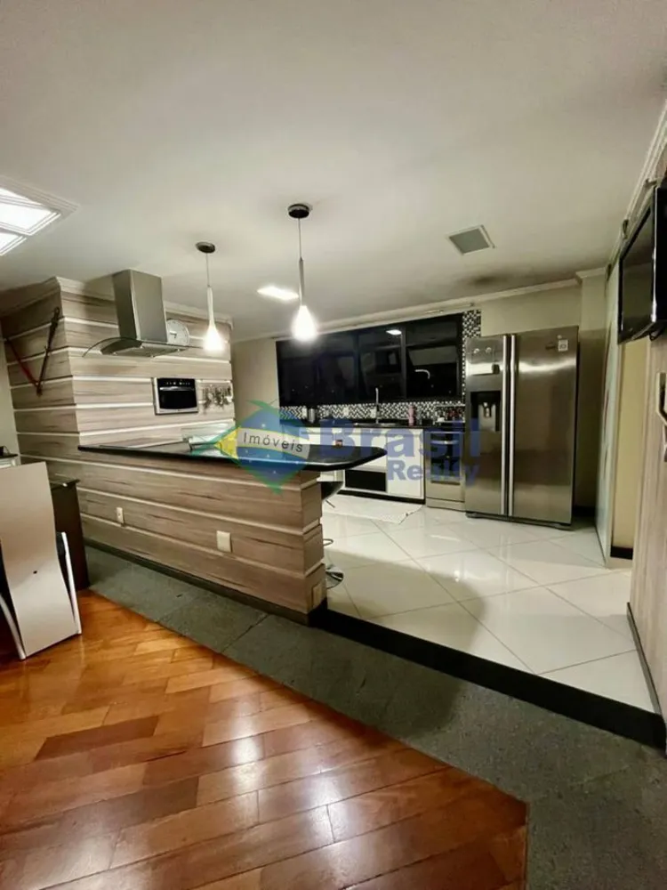 Apartamento, 3 quartos, 132 m² - Foto 2