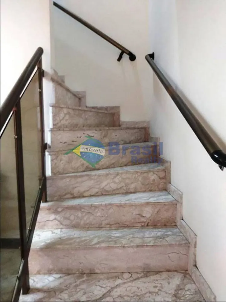 Sobrado, 3 quartos, 241 m² - Foto 3
