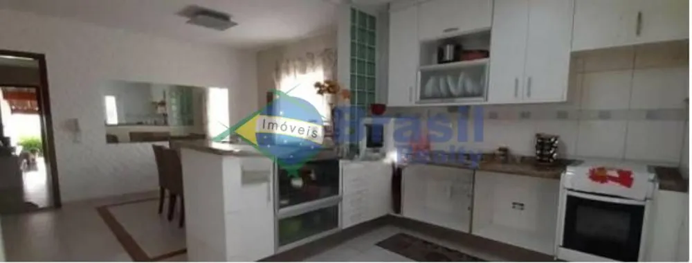 Sobrado, 3 quartos, 287 m² - Foto 2
