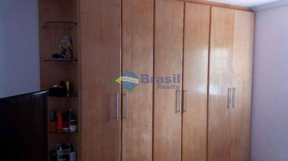 Sobrado à venda com 3 quartos, 174m² - Foto 4