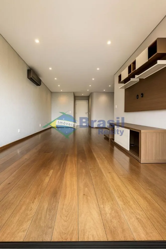 Apartamento, 3 quartos, 159 m² - Foto 1