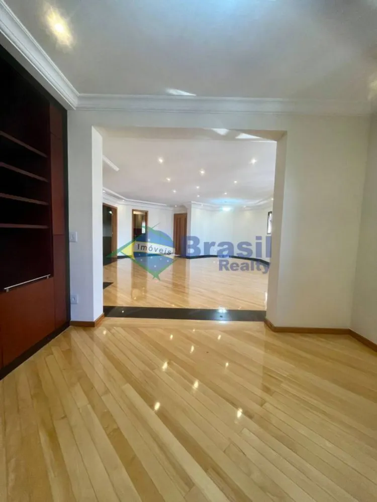 Apartamento, 3 quartos, 208 m² - Foto 1