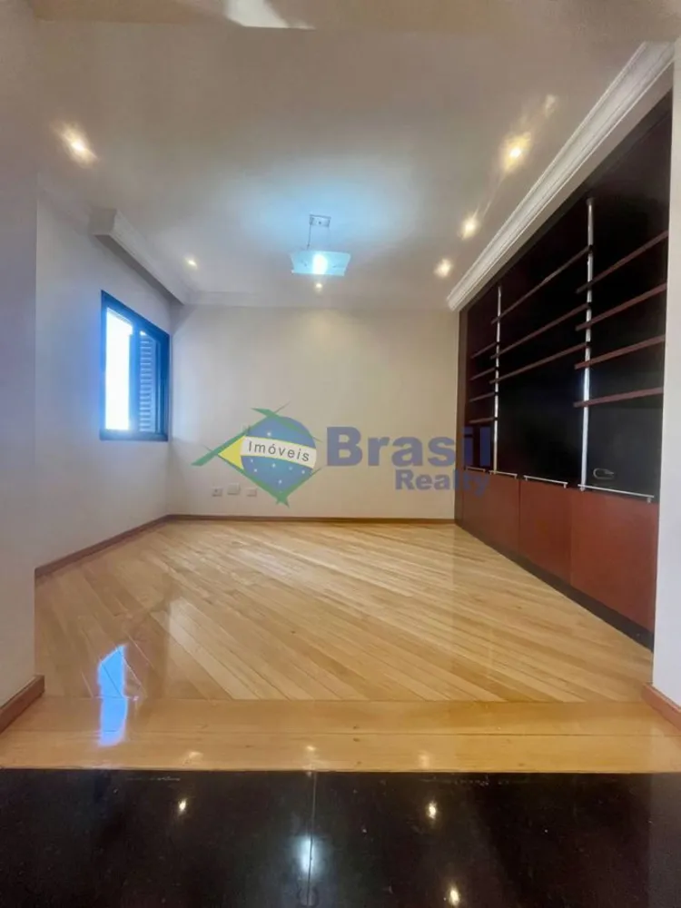 Apartamento, 3 quartos, 208 m² - Foto 2