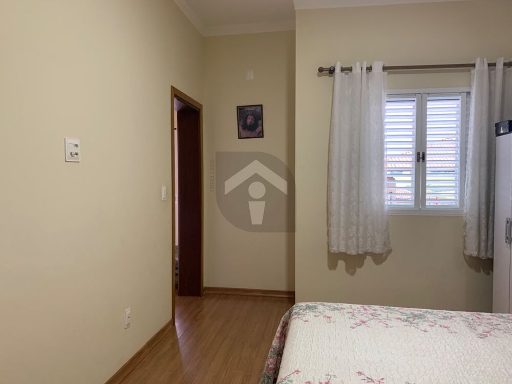 Casa, 4 quartos, 230 m² - Foto 19
