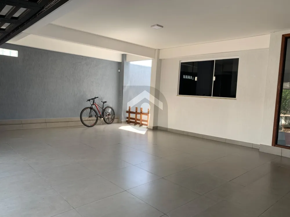 Casa, 4 quartos, 307 m² - Foto 2