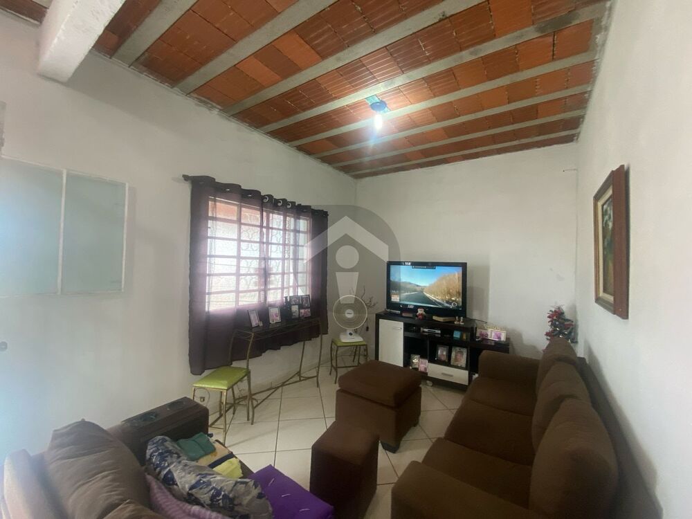 Casa à venda com 4 quartos, 130m² - Foto 15