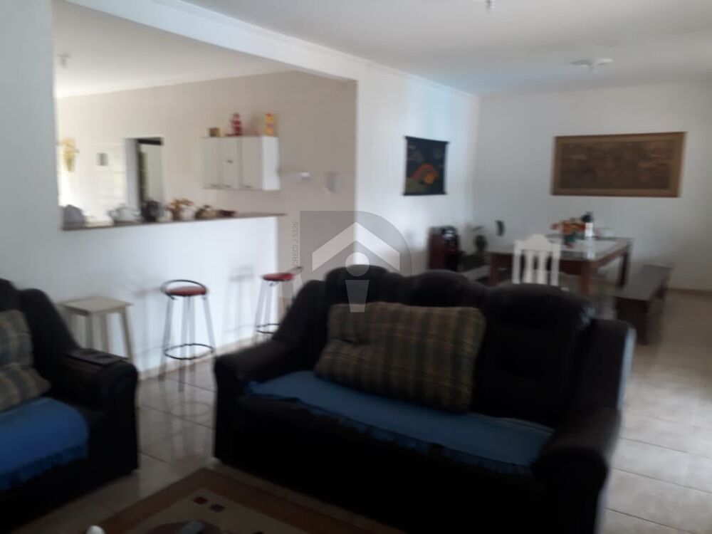 Chácara, 3 quartos, 1680 m² - Foto 4