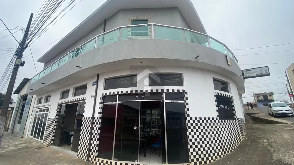 Casa, 3 quartos, 280 m² - Foto 2