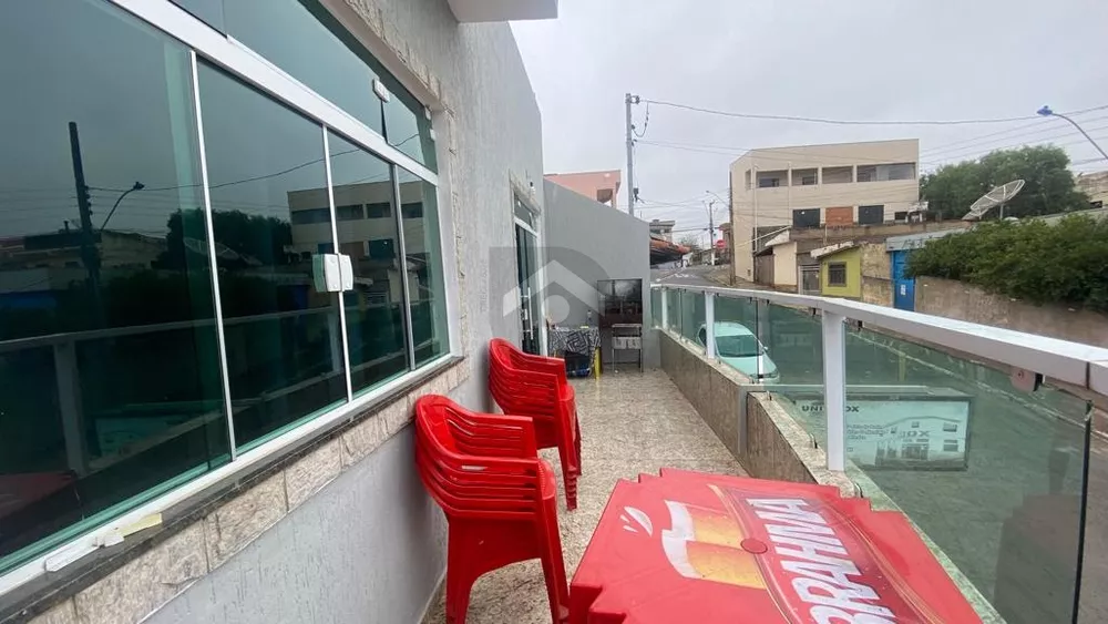 Casa, 3 quartos, 280 m² - Foto 3