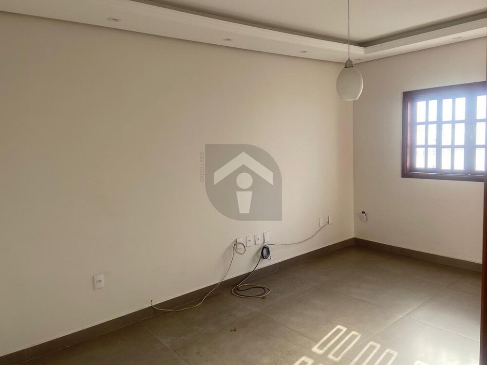 Casa, 3 quartos, 200 m² - Foto 3