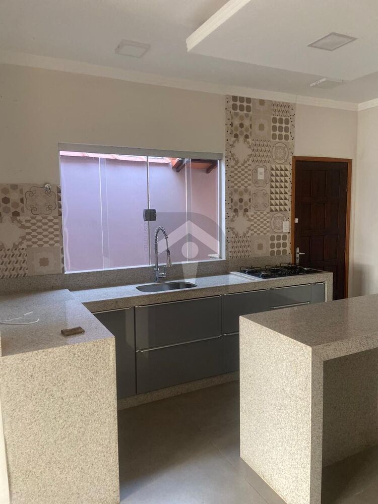 Casa, 3 quartos, 200 m² - Foto 4