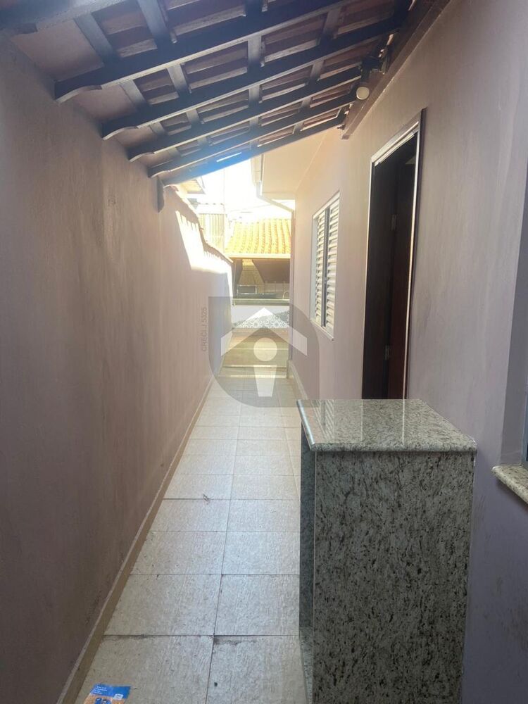 Casa, 3 quartos, 200 m² - Foto 2