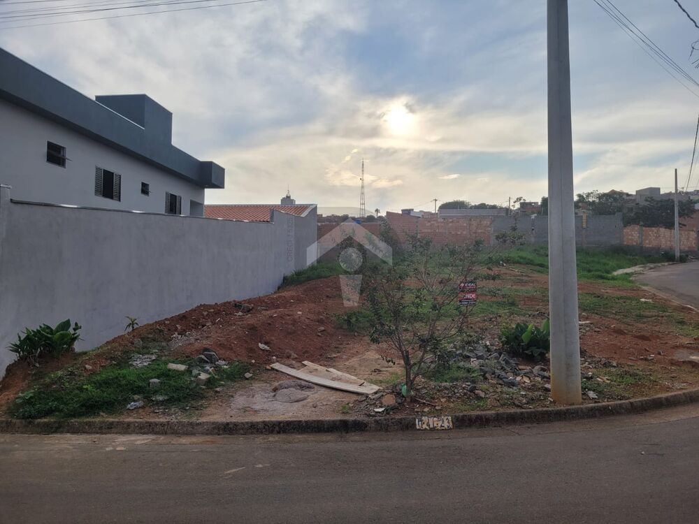 Terreno, 300 m² - Foto 1