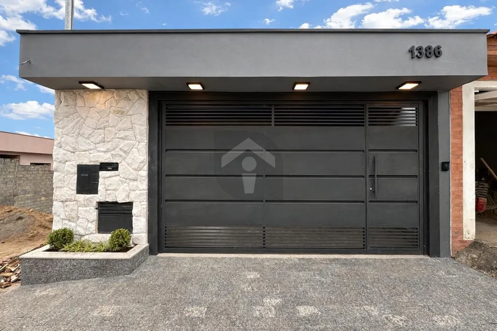 Casa, 4 quartos, 160 m² - Foto 1