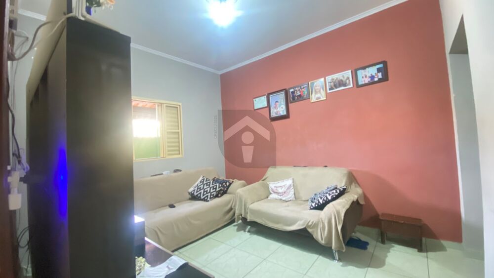 Casa, 3 quartos, 245 m² - Foto 2